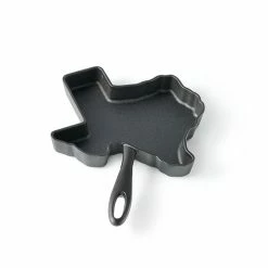 Food Network™ Pre-Seasoned Cast-Iron Texas Skillet -Food Network Area unnamed file 1239